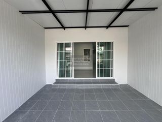 出售 2 卧室 联排别墅 在 Thanyaburi, Pathum Thani