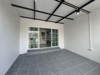 出售 2 卧室 联排别墅 在 Thanyaburi, Pathum Thani