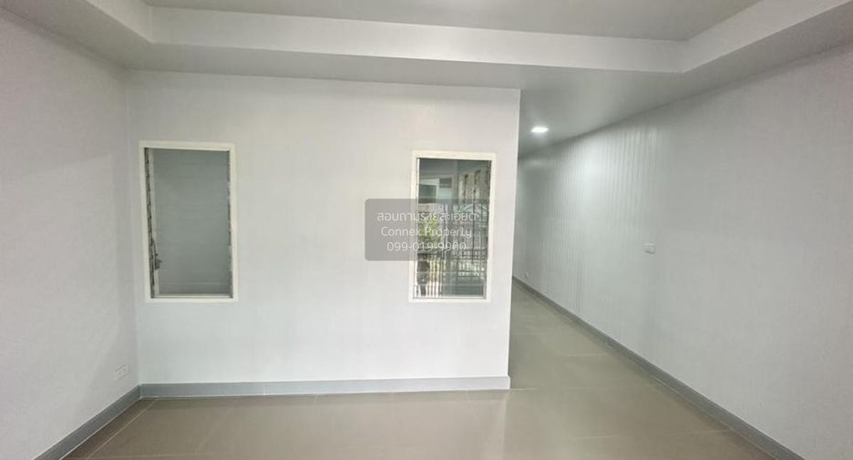 出售 2 卧室 联排别墅 在 Thanyaburi, Pathum Thani