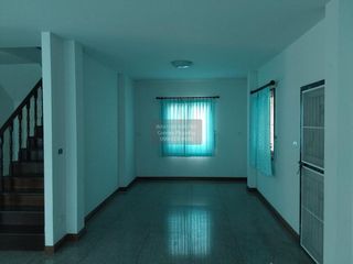 À vendre 3 chambres maison à Si Racha, Chonburi
