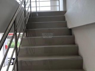 出售 4 卧室 联排别墅 在 Sam Phran, Nakhon Pathom
