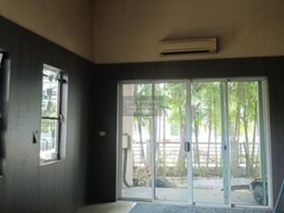 For sale 3 ベッドルーム house in Mueang Samut Sakhon, Samut Sakhon