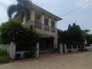 For sale 3 ベッドルーム house in Mueang Samut Sakhon, Samut Sakhon