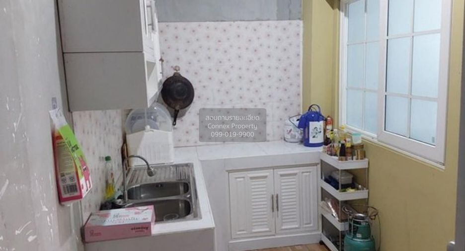For sale 3 bedrooms townhouse in Si Racha, Chonburi