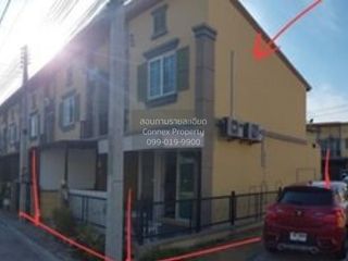 For sale 3 bedrooms townhouse in Si Racha, Chonburi