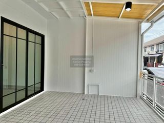 For sale 3 bedrooms townhouse in Khlong Luang, Pathum Thani