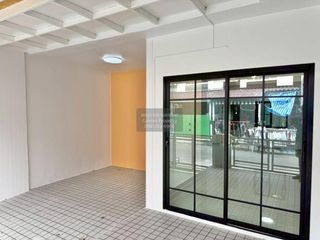 For sale 3 bedrooms townhouse in Khlong Luang, Pathum Thani