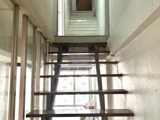 Casa adosada en venta de 4 habitaciones en Don Mueang, Bangkok