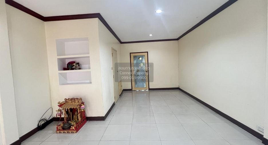Reihenhaus zum Kauf mit 3 Zimmer in Bueng Kum, Bangkok