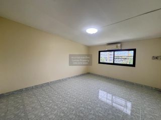 Reihenhaus zum Kauf mit 3 Zimmer in Bueng Kum, Bangkok