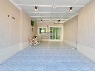 For sale 2 ベッドルーム townhouse in Sai Noi, Nonthaburi