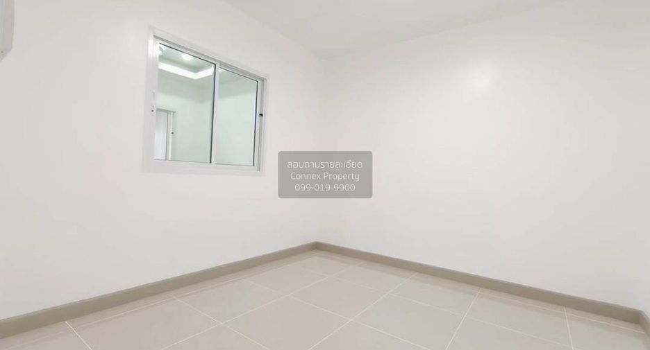 For sale 2 ベッドルーム townhouse in Sai Noi, Nonthaburi