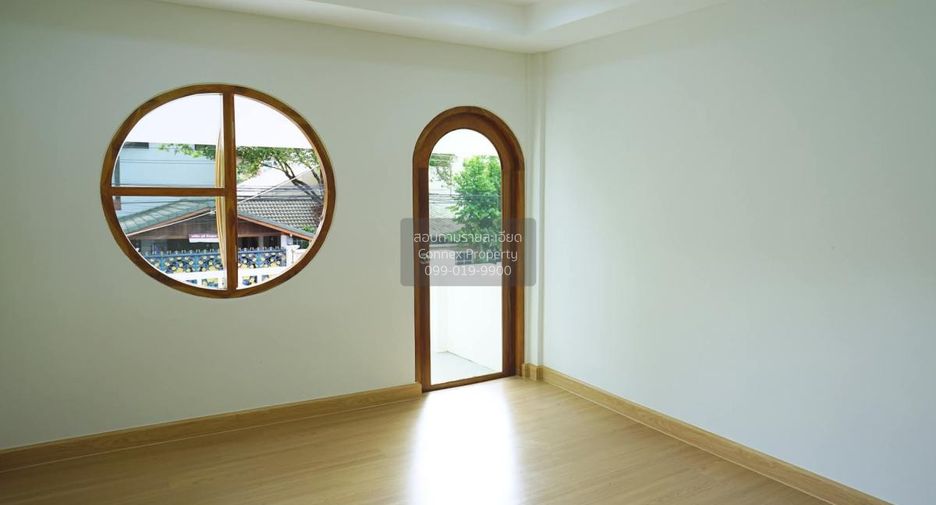 Casa en venta de 3 habitaciones en Bang Khun Thian, Bangkok