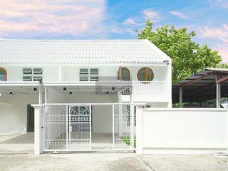 Casa en venta de 3 habitaciones en Bang Khun Thian, Bangkok