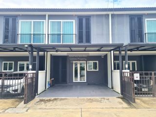 Casa adosada en venta de 3 habitaciones en Bang Yai, Nonthaburi