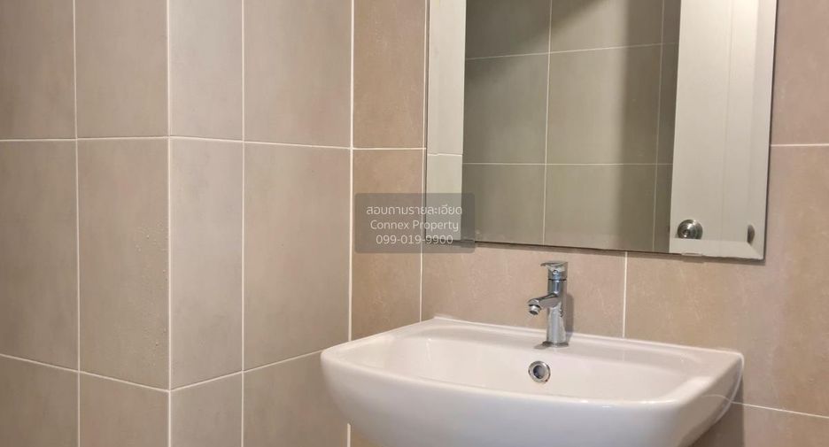Casa adosada en venta de 3 habitaciones en Bang Yai, Nonthaburi