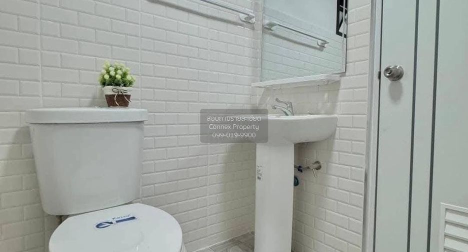 Casa adosada en venta de 3 habitaciones en Mueang Nonthaburi, Nonthaburi