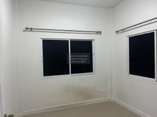 出售 3 卧室 独立屋 在 Phanat Nikhom, Chon Buri