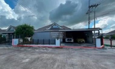 出售 3 卧室 独立屋 在 Phanat Nikhom, Chon Buri
