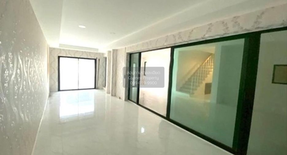 For sale 3 bedrooms house in Thanyaburi, Pathum Thani