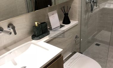 For sale 1 Beds condo in Phra Khanong, Bangkok