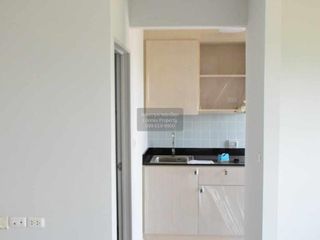 Wohnung zum Kauf mit 1 Zimmer in Bang Khun Thian, Bangkok