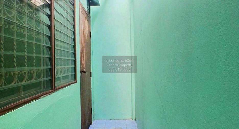 Casa adosada en venta de 2 habitaciones en Bang Khun Thian, Bangkok