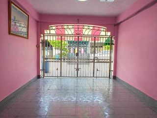 Casa adosada en venta de 2 habitaciones en Bang Khun Thian, Bangkok