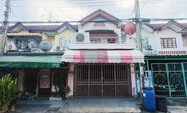Casa adosada en venta de 2 habitaciones en Bang Khun Thian, Bangkok