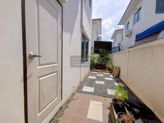 For sale 3 ベッドルーム house in Mueang Samut Sakhon, Samut Sakhon