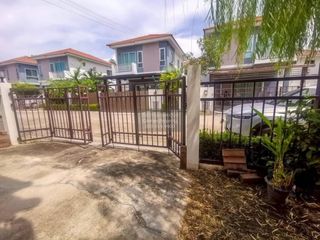 For sale 3 ベッドルーム house in Mueang Samut Sakhon, Samut Sakhon