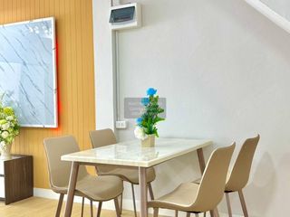 Casa adosada en venta de 2 habitaciones en Pak Kret, Nonthaburi