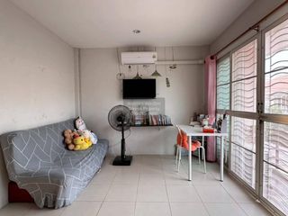 Reihenhaus zum Kauf mit 3 Zimmer in Phra Samut Chedi, Samut Prakan