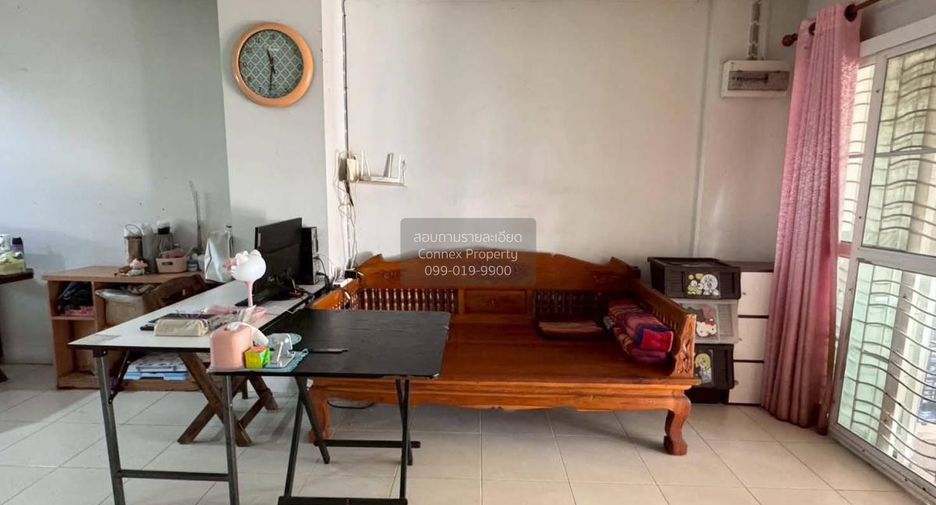 Reihenhaus zum Kauf mit 3 Zimmer in Phra Samut Chedi, Samut Prakan