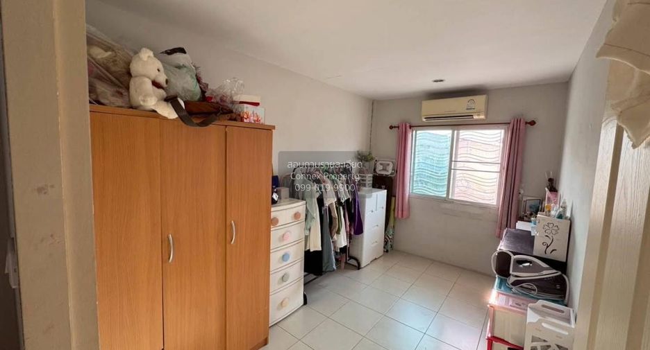 Reihenhaus zum Kauf mit 3 Zimmer in Phra Samut Chedi, Samut Prakan