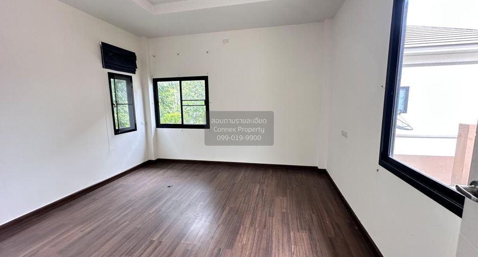 Casa en venta de 4 habitaciones en Bang Saray, Pattaya
