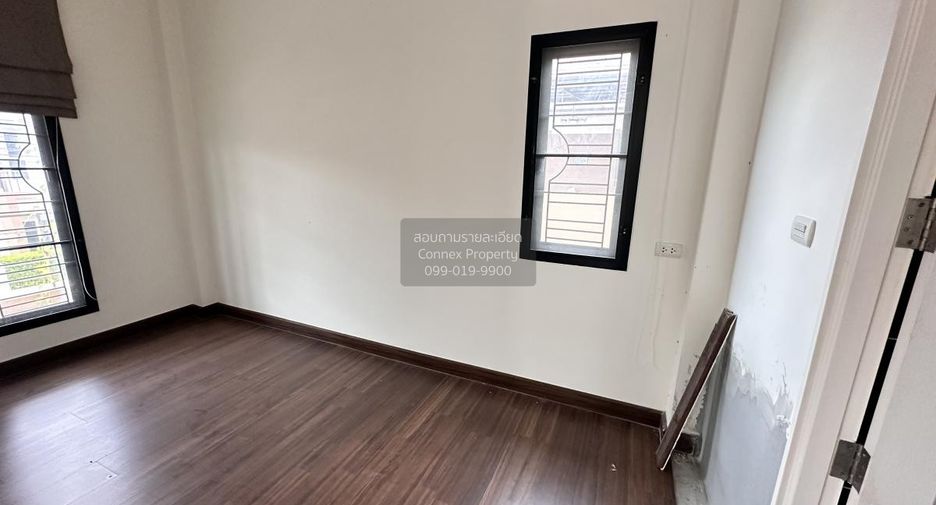 Casa en venta de 4 habitaciones en Bang Saray, Pattaya