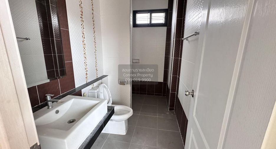 Casa en venta de 4 habitaciones en Bang Saray, Pattaya