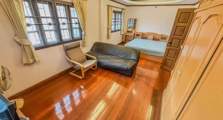Casa en venta de 5 habitaciones en Khan Na Yao, Bangkok