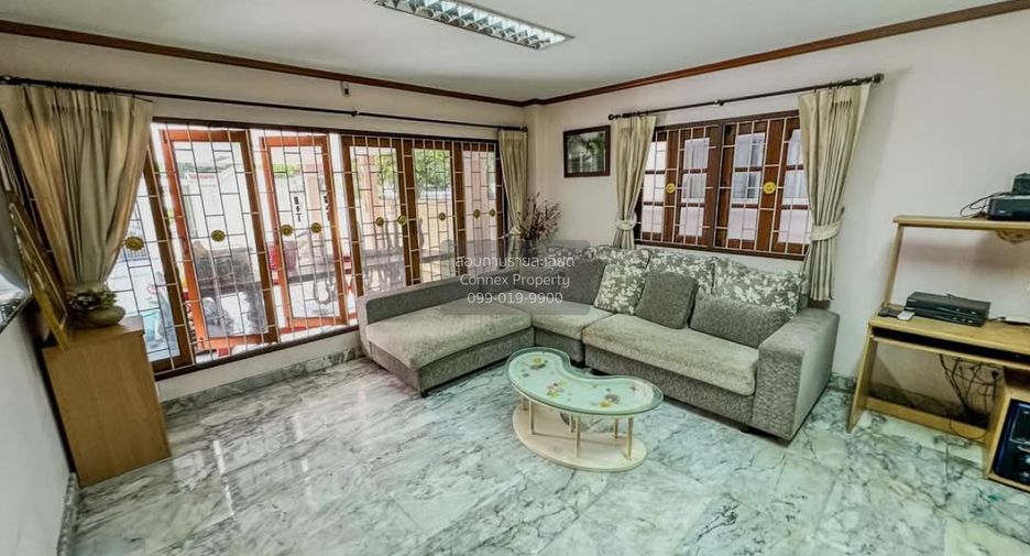 Casa en venta de 5 habitaciones en Khan Na Yao, Bangkok
