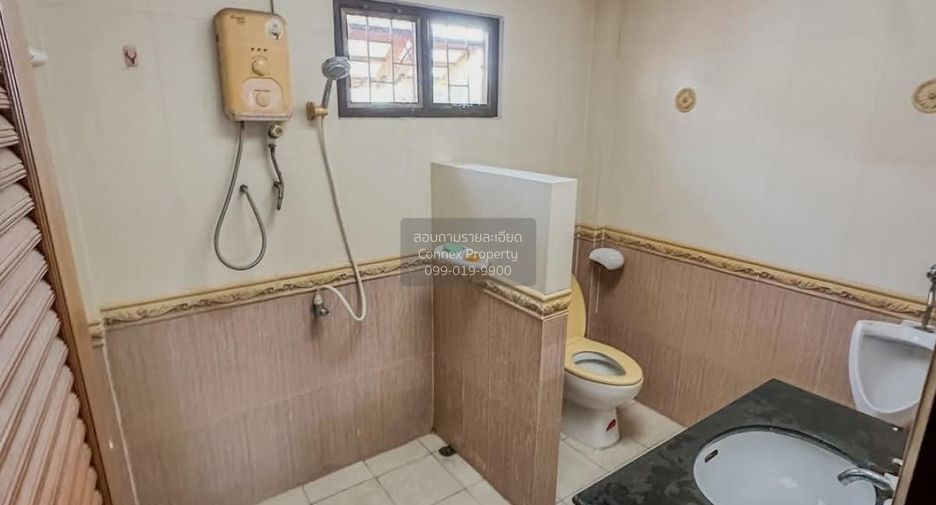 Casa en venta de 5 habitaciones en Khan Na Yao, Bangkok