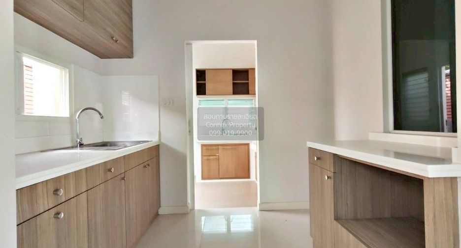 À vendre 4 chambres maison à Bang Khae, Bangkok
