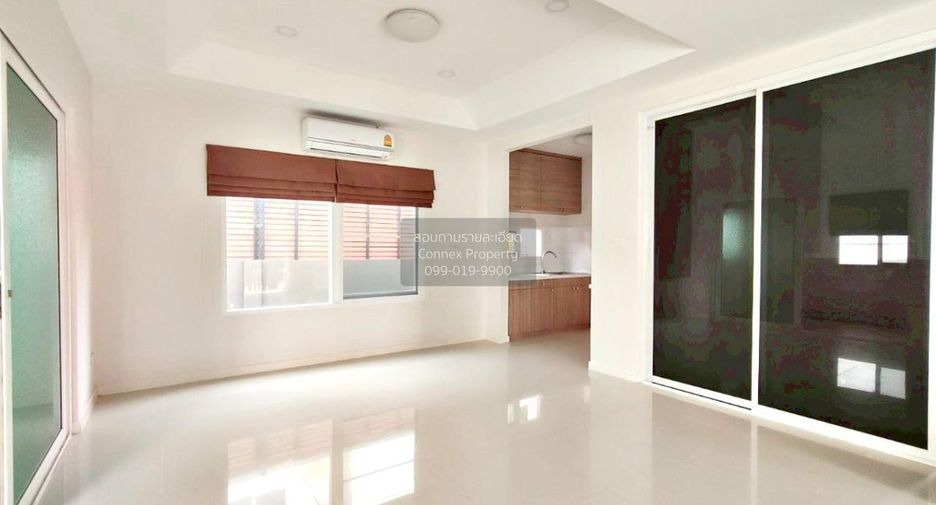 À vendre 4 chambres maison à Bang Khae, Bangkok