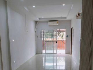 For sale 3 ベッドルーム house in Krathum Baen, Samut Sakhon