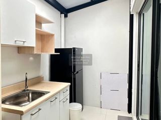 Casa adosada en venta de 2 habitaciones en Sai Mai, Bangkok