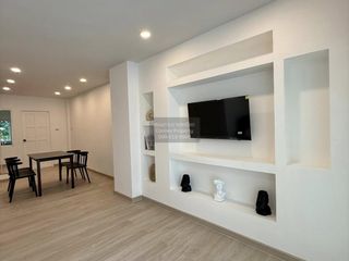 Продажа 1 кровать таунхаус в Банг Ламунг, Чонбури