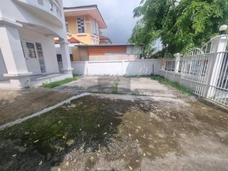 À vendre 3 chambres maison à Lat Krabang, Bangkok