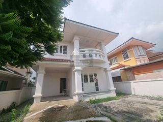 À vendre 3 chambres maison à Lat Krabang, Bangkok