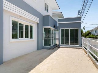 Haus zum Kauf mit 3 Zimmer in Bang Bua Thong, Nonthaburi