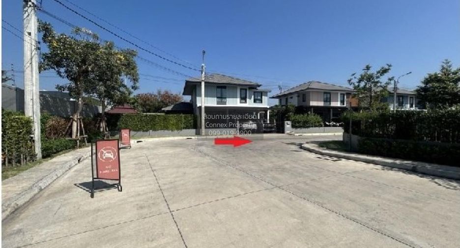 Haus zum Kauf mit 4 Zimmer in Bang Kruai, Nonthaburi